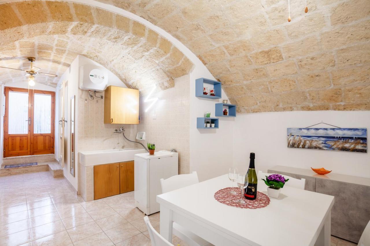Monopoli Heartbeat - Apartment 200M From Sea Eksteriør bilde