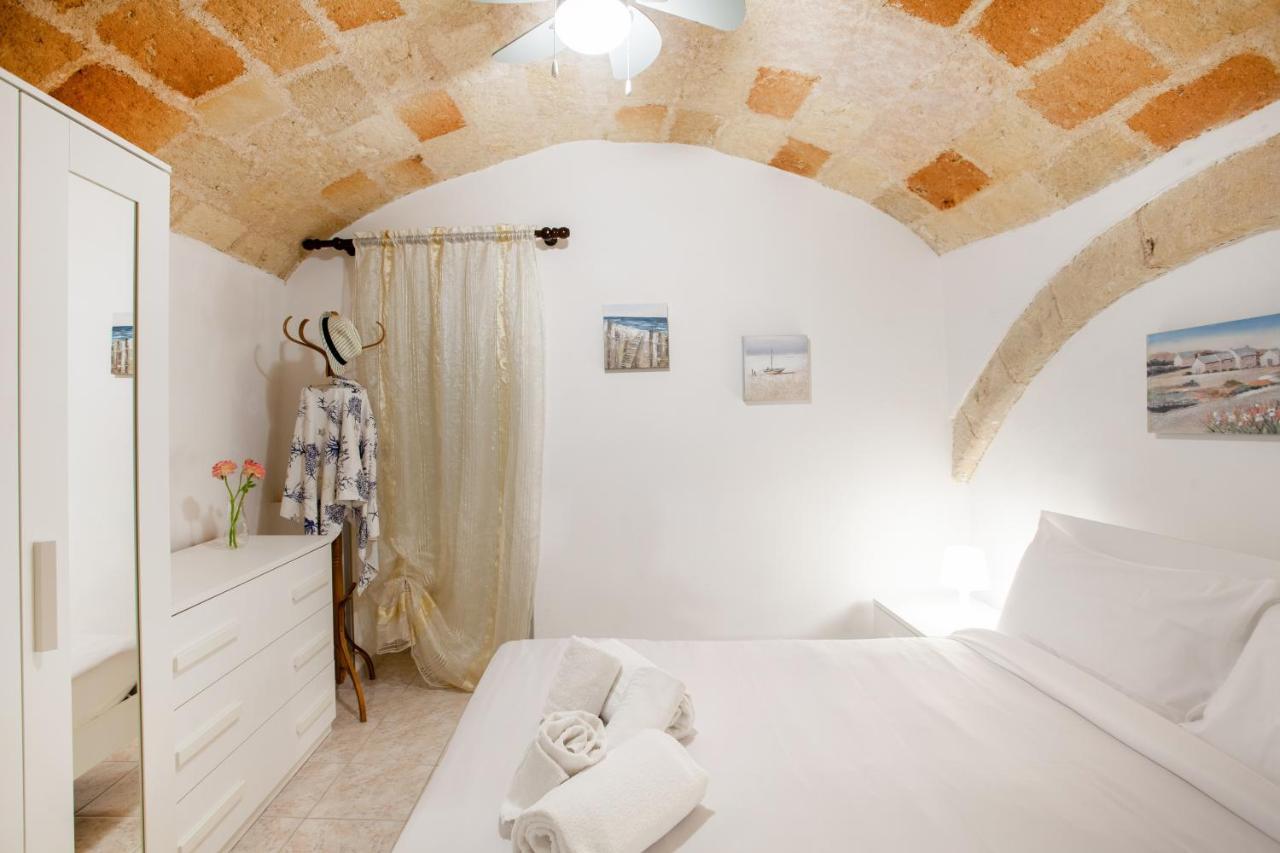 Monopoli Heartbeat - Apartment 200M From Sea Eksteriør bilde